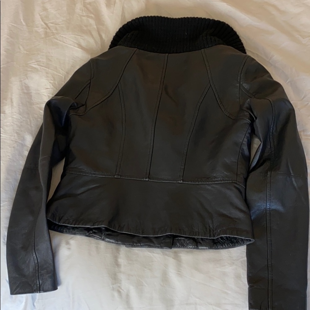 Leather jacket - Picture 2 of 6